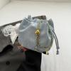 Travel leisure popular feminine small fashion texture bucket commuter chain crossbody bag