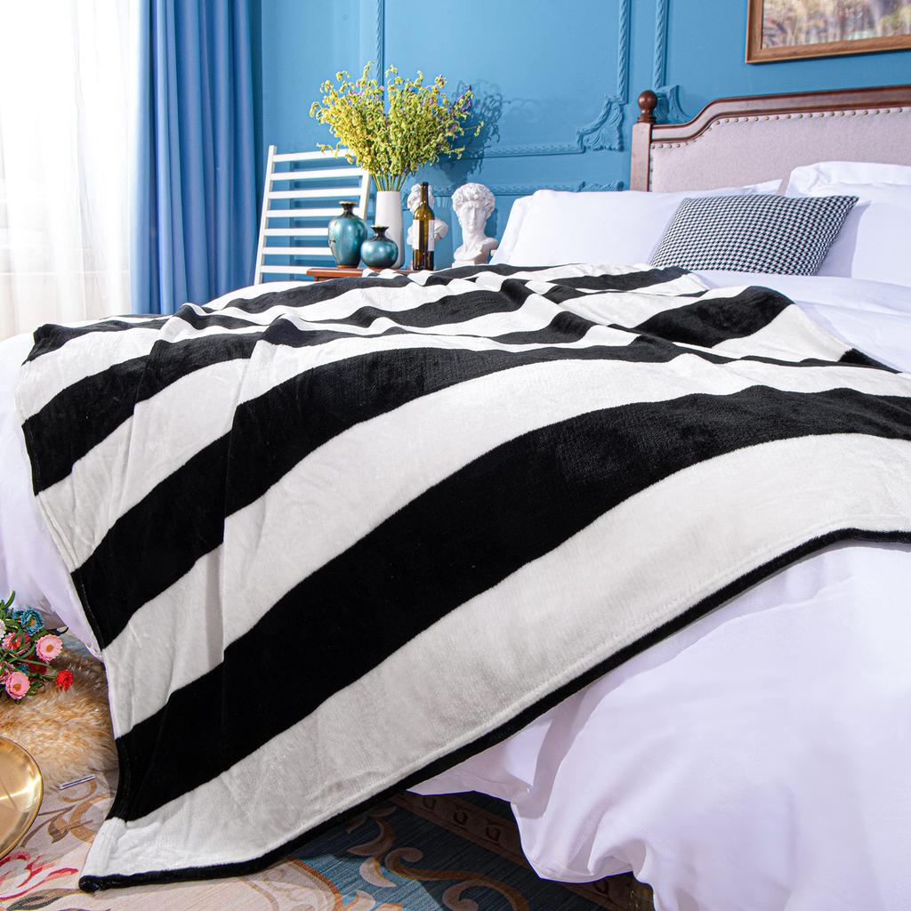 Schwarz-Weiß-gestreifte Decke Flanelldecke Lässige Nickerchen-Kleine Decke Geschenkdecke
