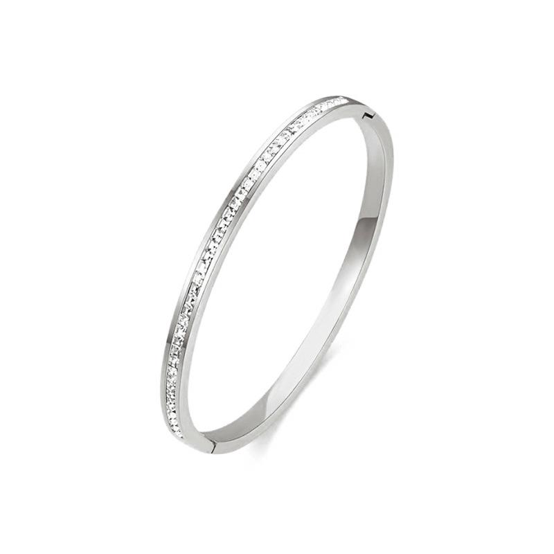 Rose Gold Bamboo Joint Titanium Steel Bangle - Luxurious, Non-fading, Diamond-studded, Waterproof Women's Bracelet.