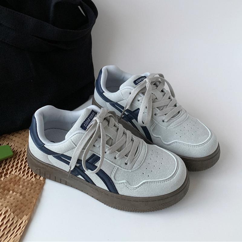 Black Platform German Training Shoes Women's Spring New 2026 Popular Versatile Sports and Leisure Shoes Retro Board Shoes Small Black Shoes