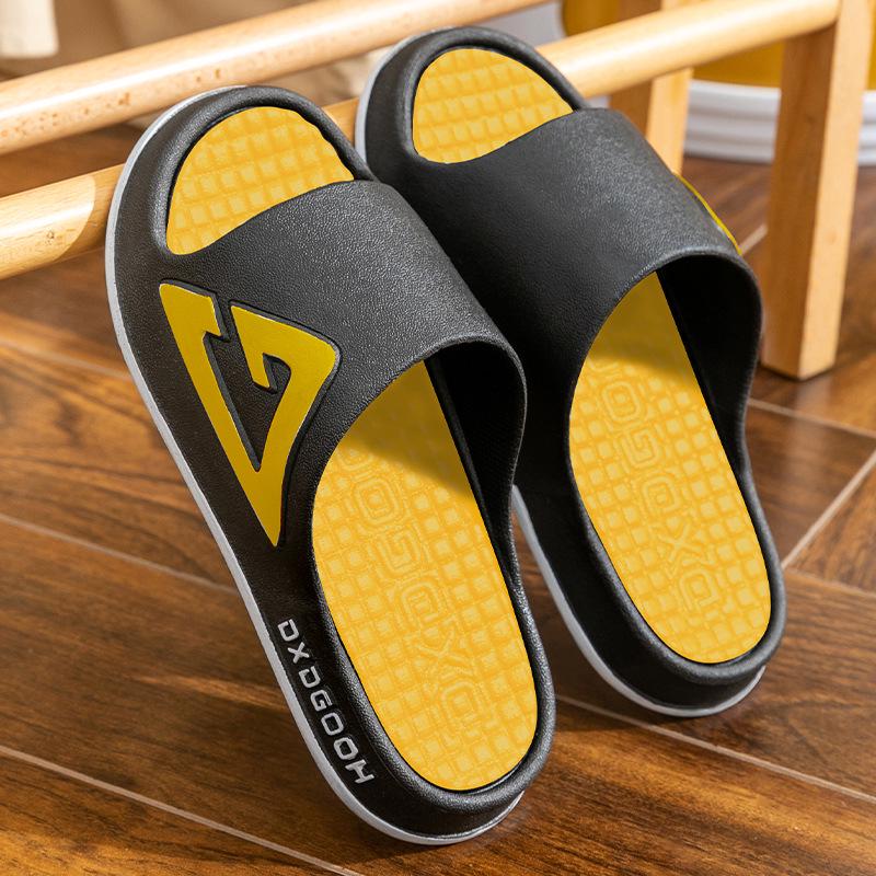 Non-Slip Trendy Summer Slippers for Big Kids and Boys – Indoor/Outdoor Use