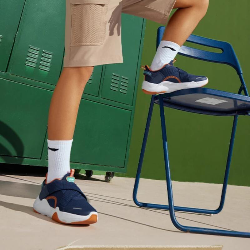 Li Ning Comfortable Shock Absorbing Durable Low Top Kids Casual Shoes Kids Casual Shoes Blue Orange YKCU128-5