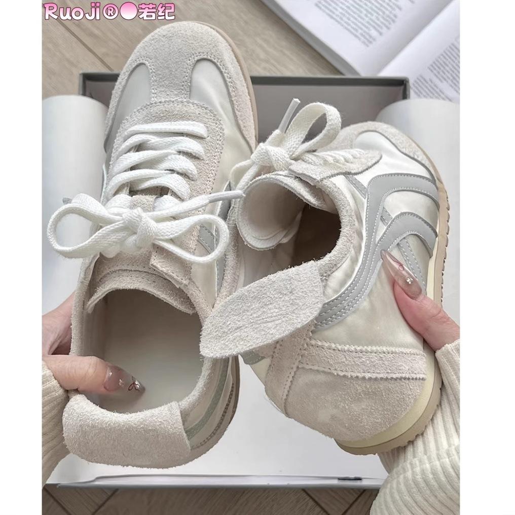 Ruoji 4cm height increase German training shoes women's silk satin breathable board shoes 2025 new Forrest Gump casual sports shoes