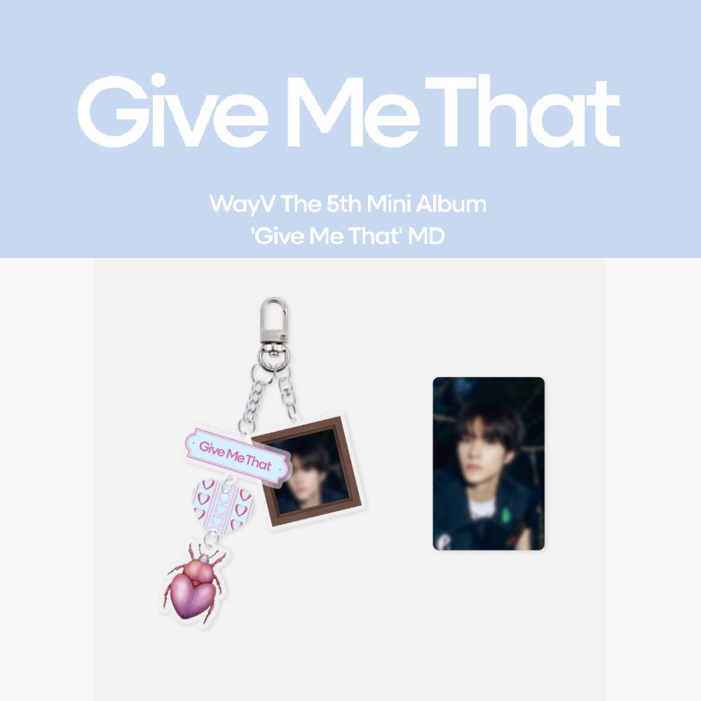 

Предварительный заказ WayV Give Me That Acrylic Photo Keyring