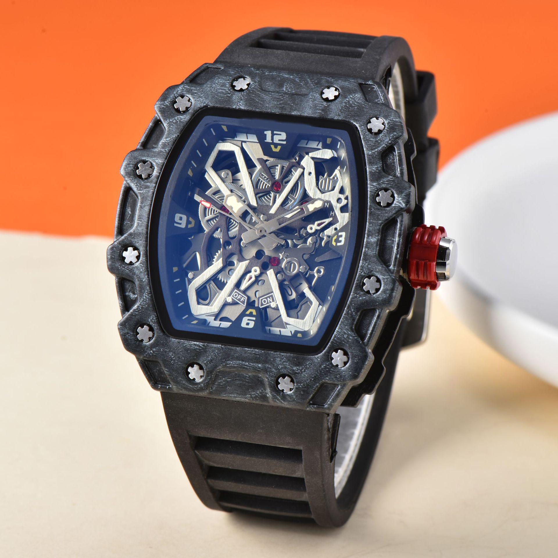 

New Richard Men s European Wave Quartz Calendar Watch