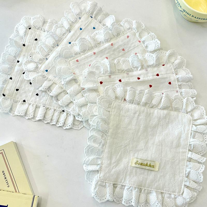 1Pc Placemat Rural Style Love Pattern Fresh Sweet Fabric Art Photography Props Coaster Originality Lace Trimmings Home Decor