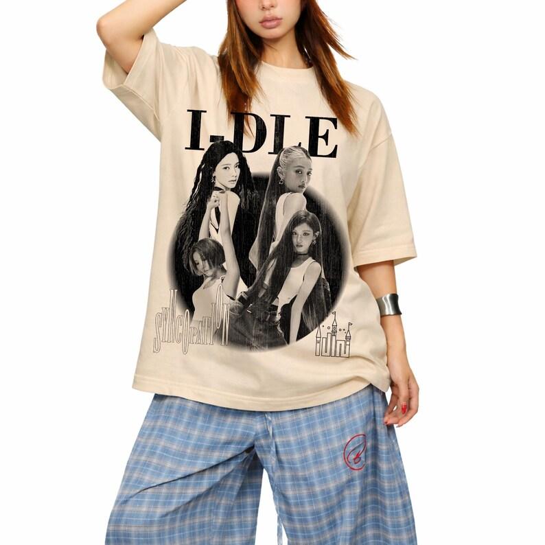 2026  Футболка с принтом I-DLE World Tour Syncopation, Концертная футболка K-pop женской группы, Фан-мерч Neverland, Футболка с туром Idle, Подарок для фанатов K-pop, Футболка Gidle K-pop 4XL