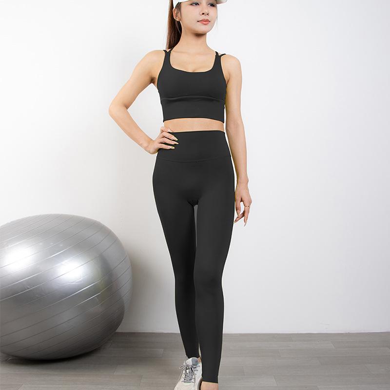 Women's Yoga Set: Spaghetti Strap Sports Bra with Fixed Pads & High Waist Fitness Pants