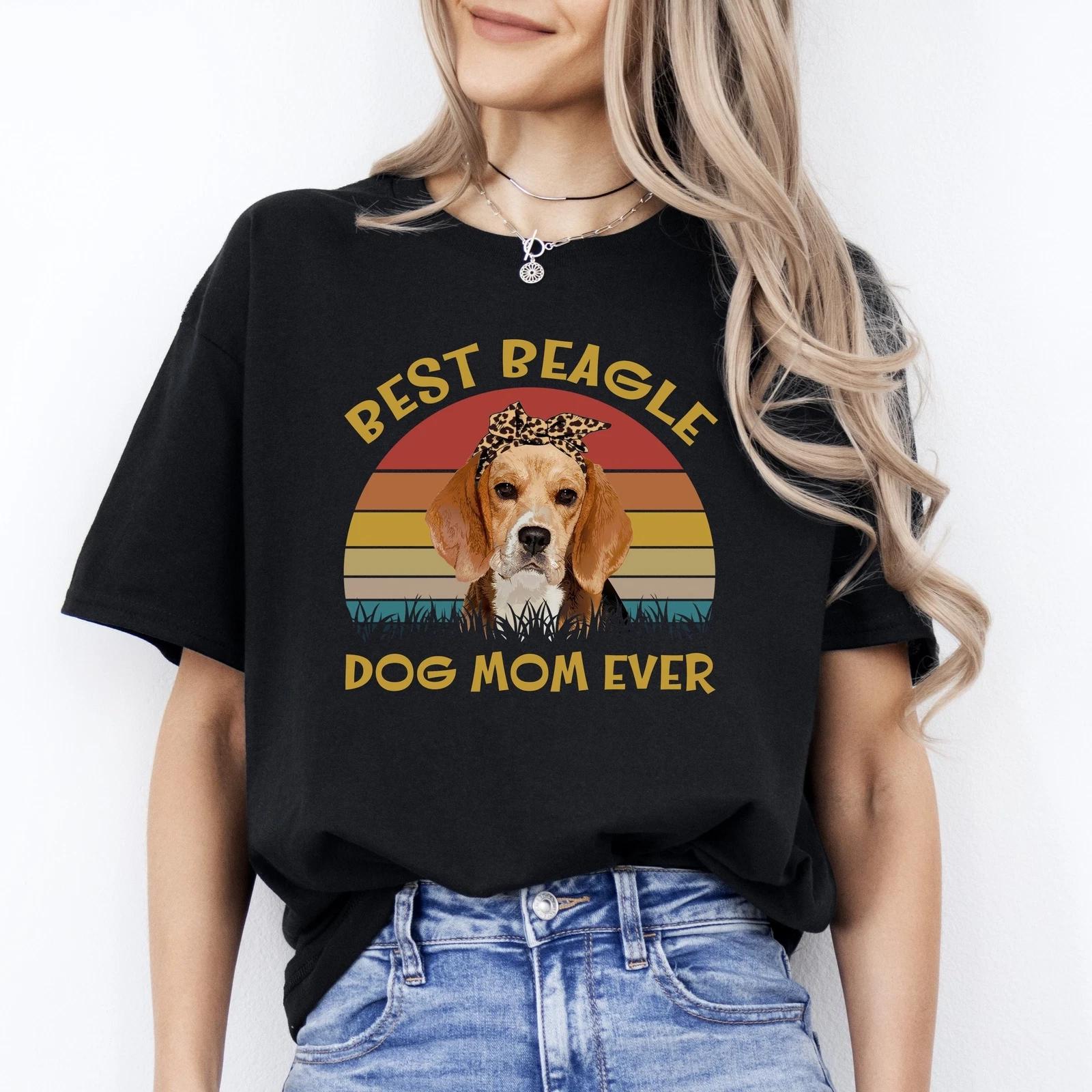 Best beagle dog mom ever T-Shirt gift retro Beagle Dog mama Unisex tee Black Nav S