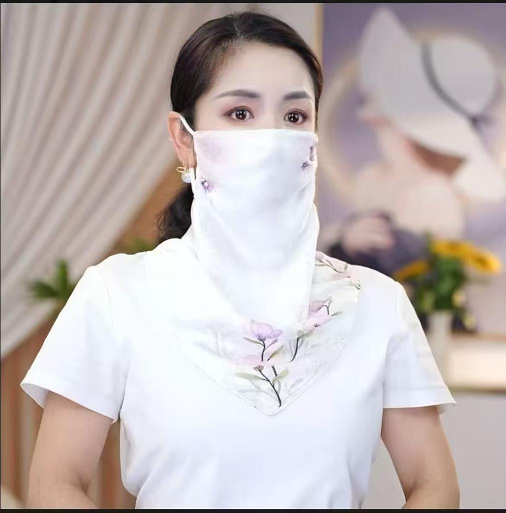 Oddychający szalik na szyję na zewnątrz trójkątna maska na twarz cienka wersja pyłoszczelna popularny styl styl kasku motocyklowego zasłona na twarz