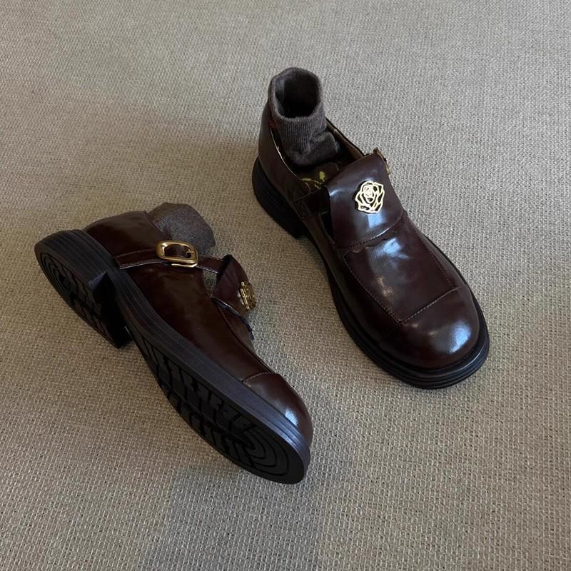 Sheepskin version! Retro style loafers dark brown round head camellia thick heel single shoes one pedal versatile small leather shoes