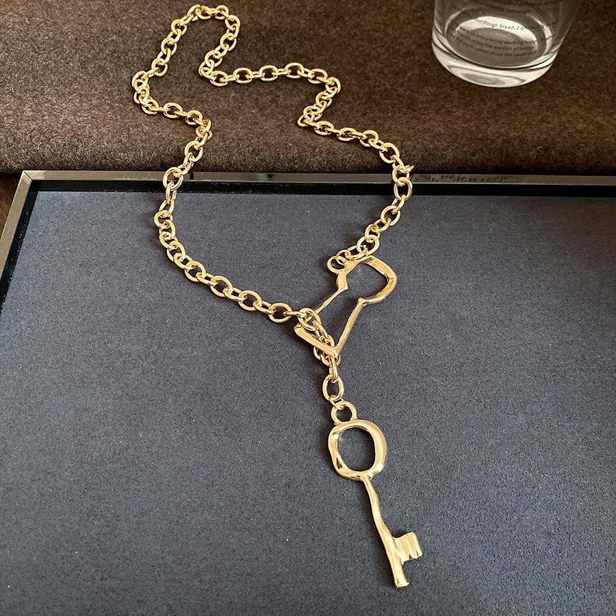 Metal Chain Necklace Retro Minimalist Luxury Clavicle Jewelry for Women