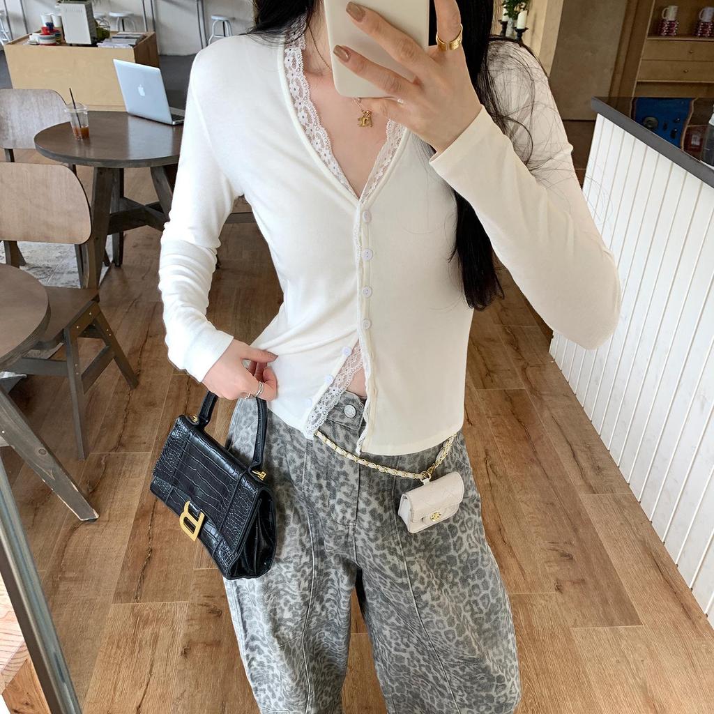 Eleganter V-Ausschnitt Koreanischer Strick-Cardigan mit Spitzenbesatz für Damen, Schlankmachendes Herbst-Langarm-Oberteil