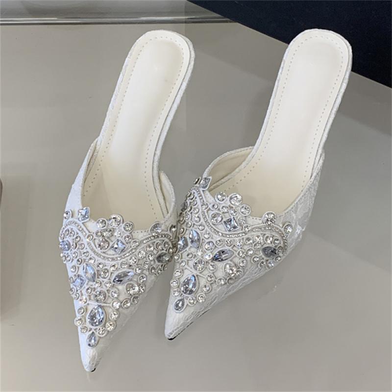 Eilyken Spring Elegant Fashion Silk Crystal Pointed Toe Slippers Women Thin Low Heels Pumps Concise Mules Party Slide Shoes Size 40 35 белый 3570₽