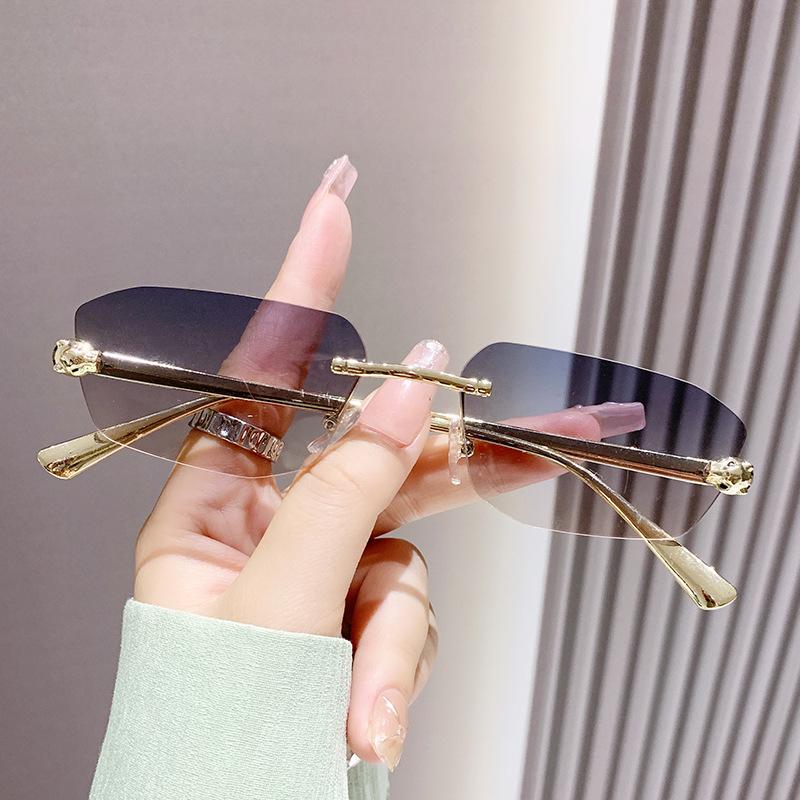 Rimless Square Fashion Sunglasses Woman Vintage Rimless Rectangle Sunglasses Women  New Luxury Brand Design Black Shades