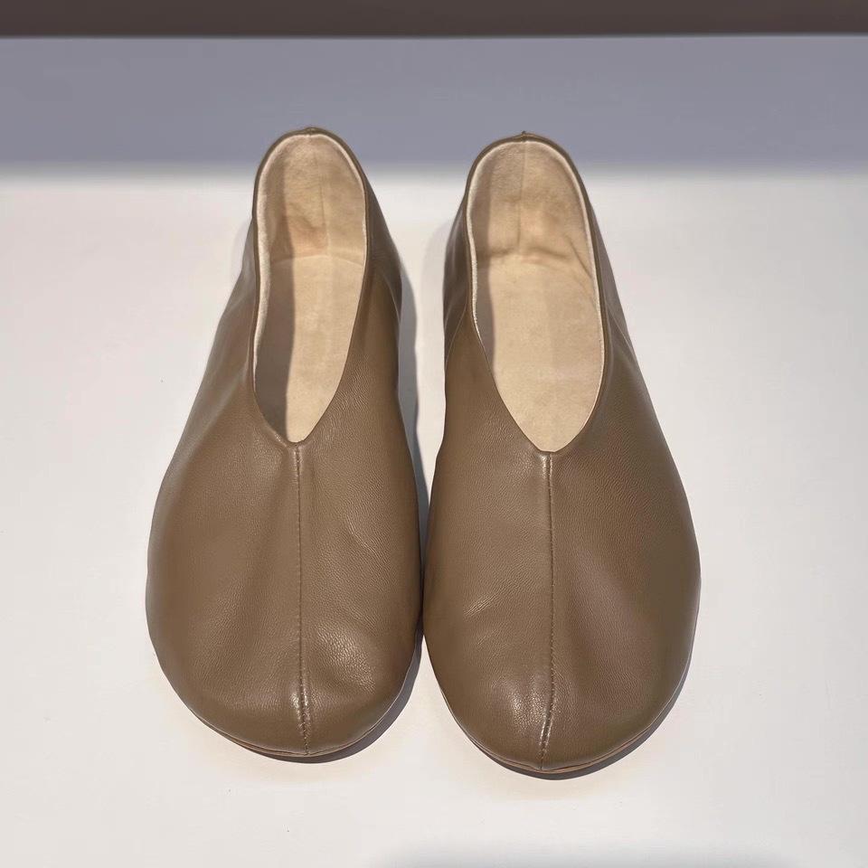 Super Soft Sheepskin~ Genuine Leather Is Not Tired of Feet, Single Shoes, Women's Round Head, Shallow Mouth, One Pedal, Flat-soled Small Leather Shoe