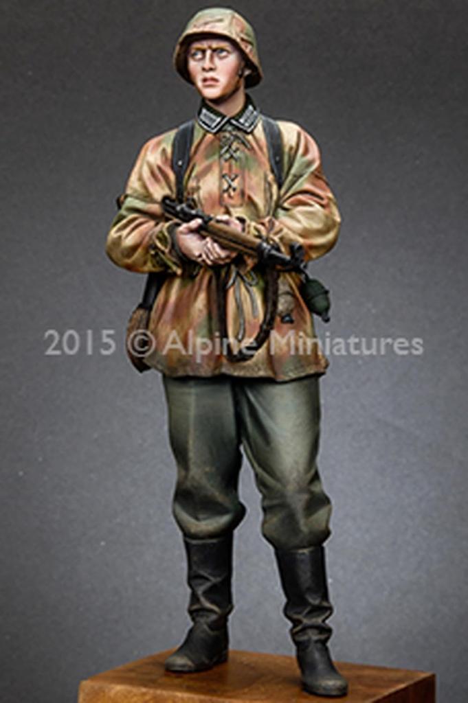 Alpine Miniatures scale Panzergrenadier Feldherrenhalle Resin Kit AM16030 1/16 (person)