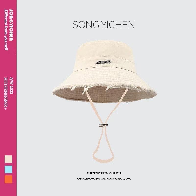 Japanese Retro Women's Denim Fisherman Bucket Hat, Distressed Sunshade for Larger Head, Face Slimming Sun Protection.