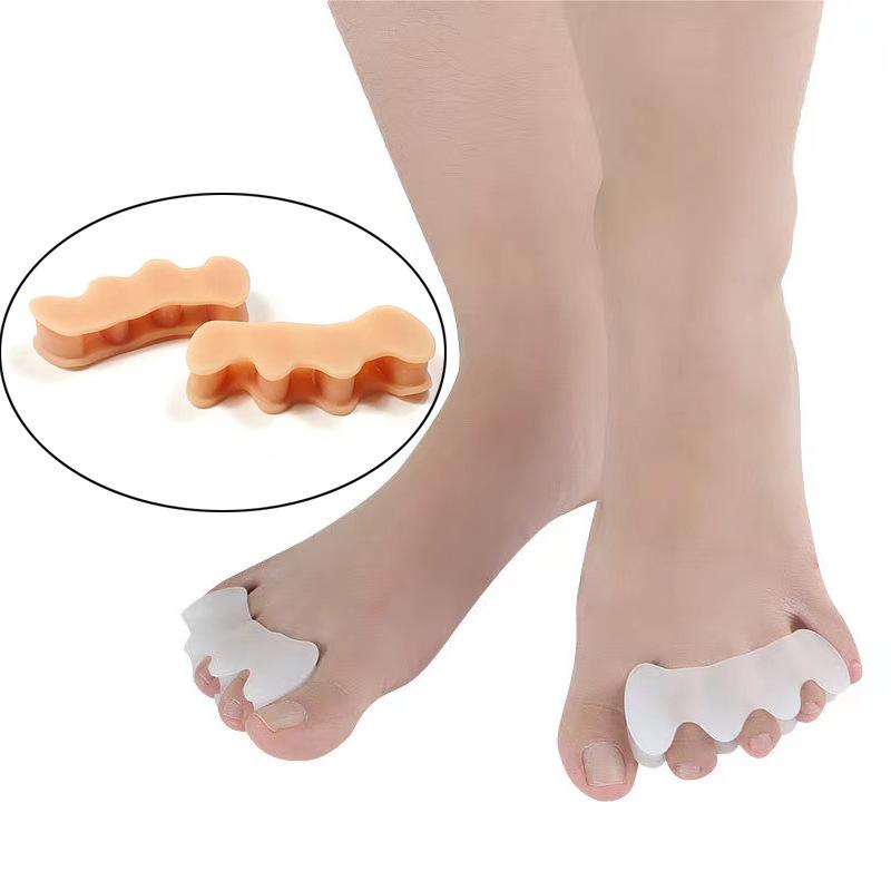Silicone Three-Hole Toe Separator and Corrector for Adults and Children