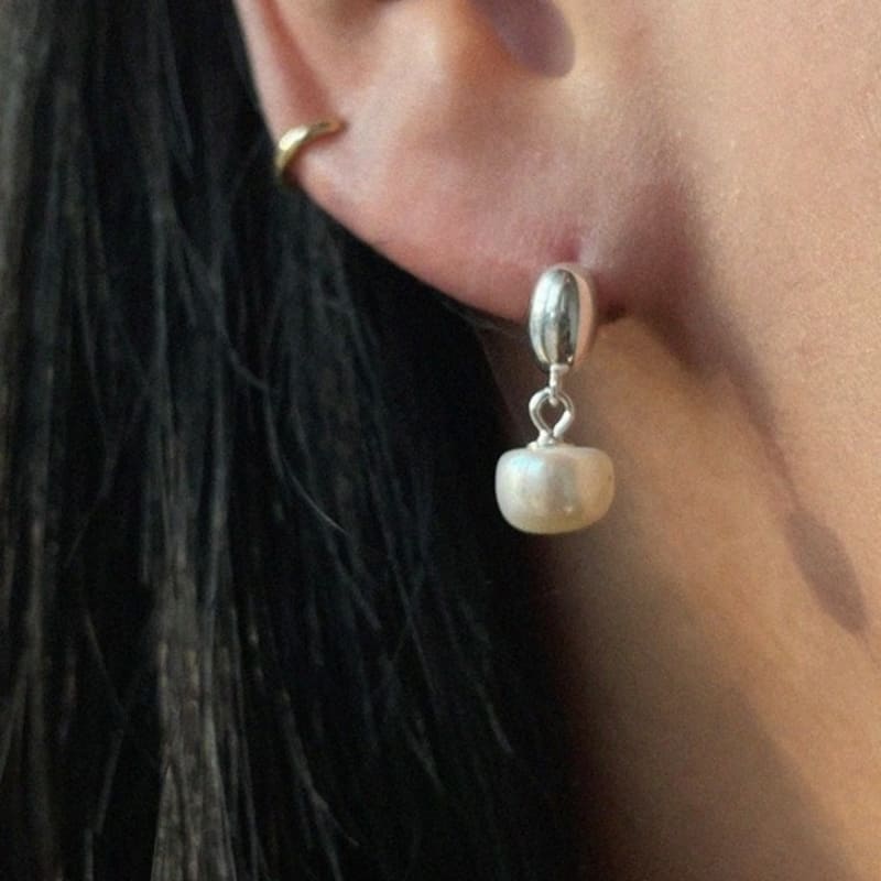 MARQUEMENT Ohrhänger mit ovalen Tropfenperlen