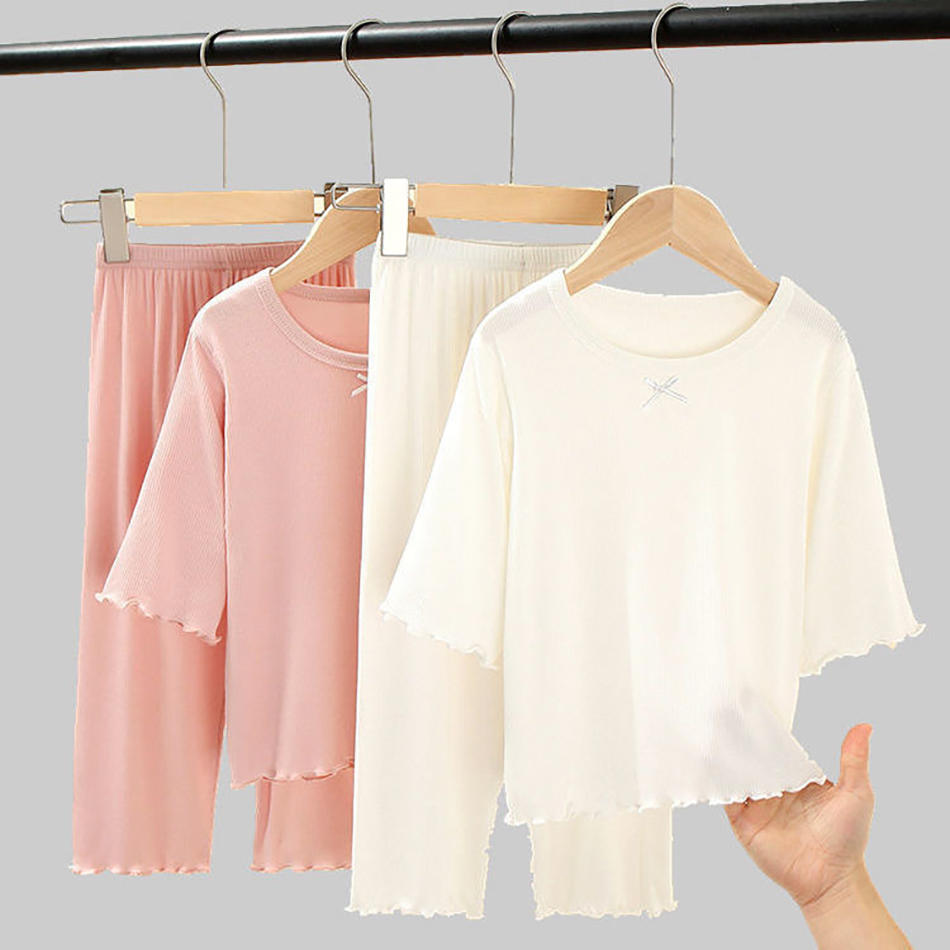 

Girls Summer Thin Ice Silk Set Medium-Large Children s Solid Color Soft Short-Sleeved Top + Pants Homewear Two-Piece Set 160 белый