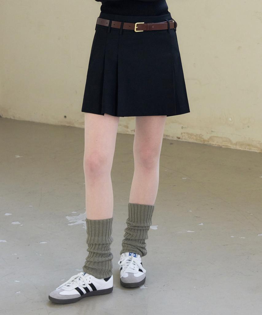 Deuloupisumeon Stitch Pleated Mini Skirt [Beige]