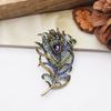 1PC Enamel Vintage Pin with Rhinestones Party Pearl Elegant Bag Badges Gifts Feather Brooch Dinner Unisex