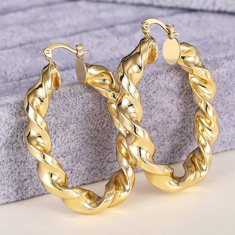 

Huitan Twisty Design Women Gold Color Hoop Earrings Luxury Wedding Anniversary Fashion Metal Accessories Party Zircon Gift