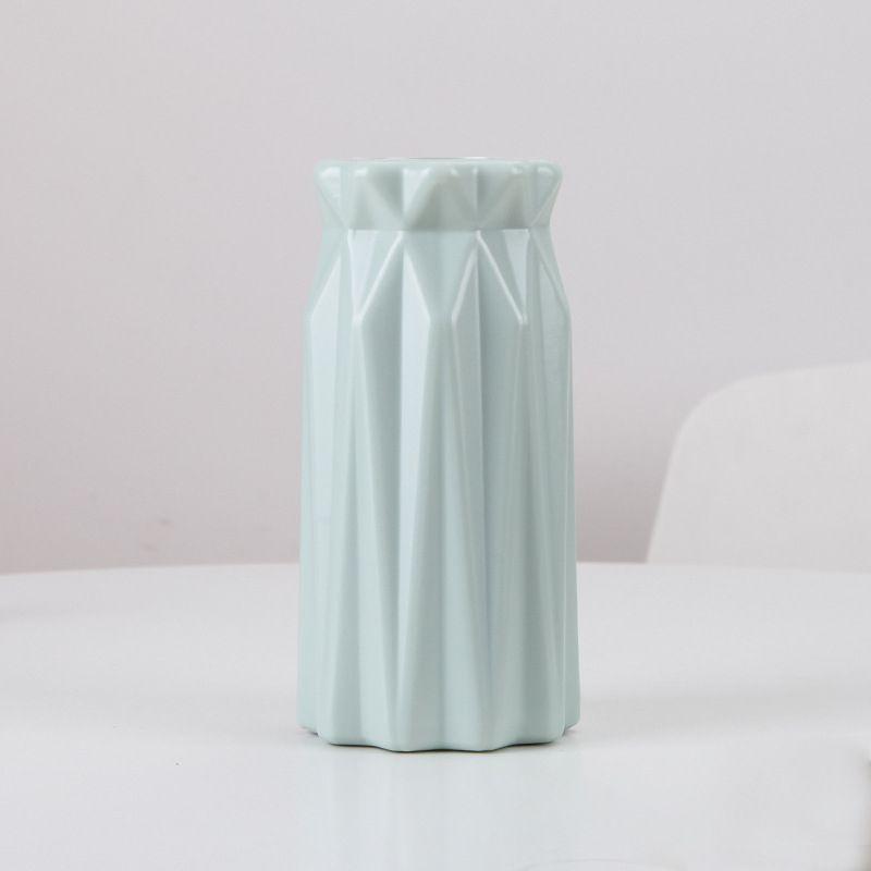 Elegant Origami Plastic Vase Imitation Ceramic Flower Pot For Stylish Home Decor