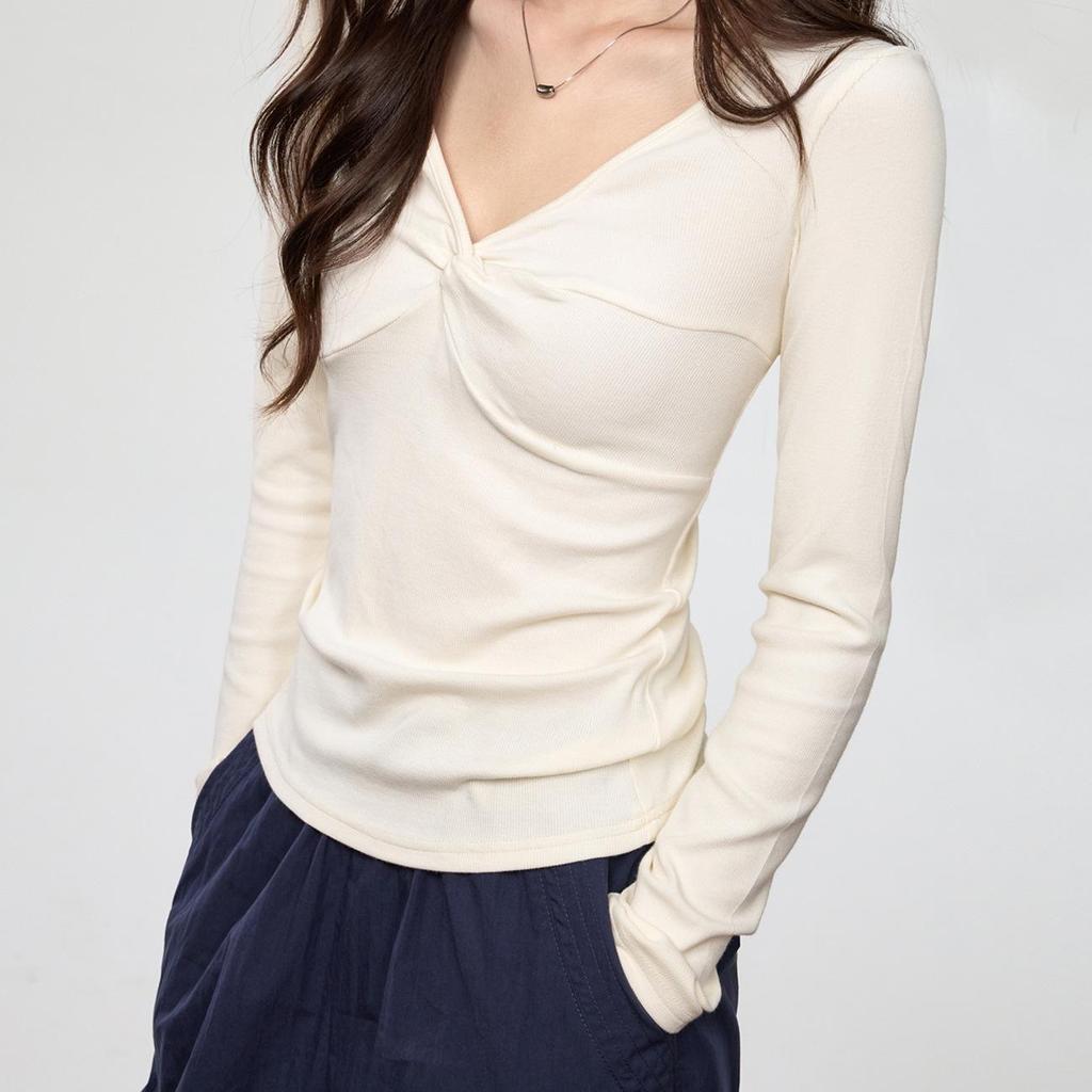 Yuke Seide Tief V-Ausschnitt Twist Langarm T-Shirt – Damen Herbstrot Top