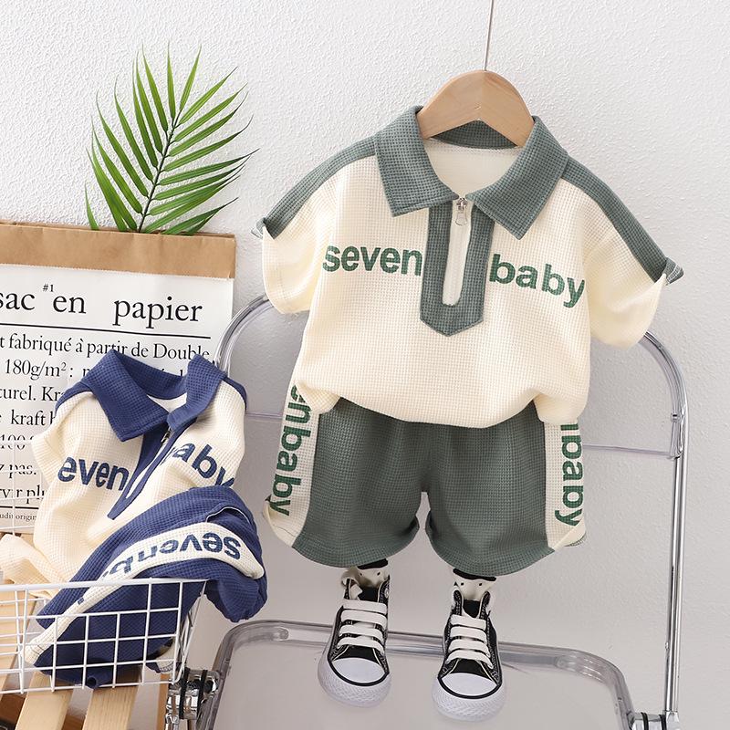 

Boys Summer 2023 Trendy Streetwear Set: Fashionable Short Sleeve Outfit for Stylish Kids 100cm