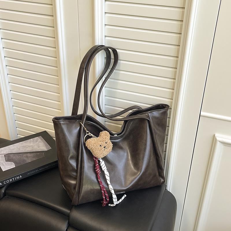 Korean Style Minimalist Women’s Shoulder Bag - Autumn/Winter 2025 Retro Design