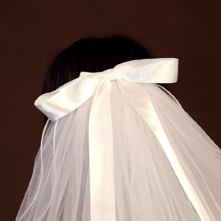Wedding Tulle Bridal Lace Veil with Bowknot/Floral Trim Elegant Bridesmaids Veil