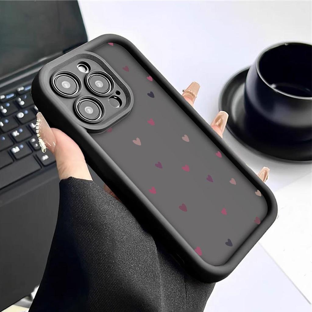 Black Groove Love Heart Sandpaper Phone Case for iPhone 15/16/17