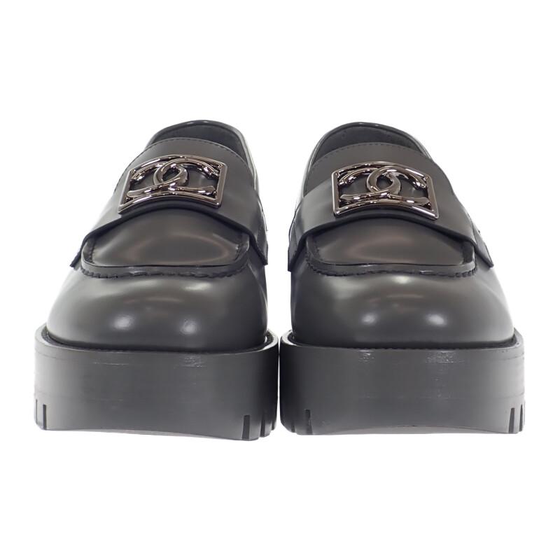 CHANEL  G45156 loafers gray leather Women