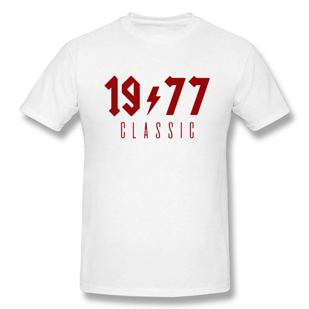 1977 Limited Edition Cool Funny T Shirt Unisex Short Sleeves Hip Hop Vintaged Oneck Cotton T Shirts