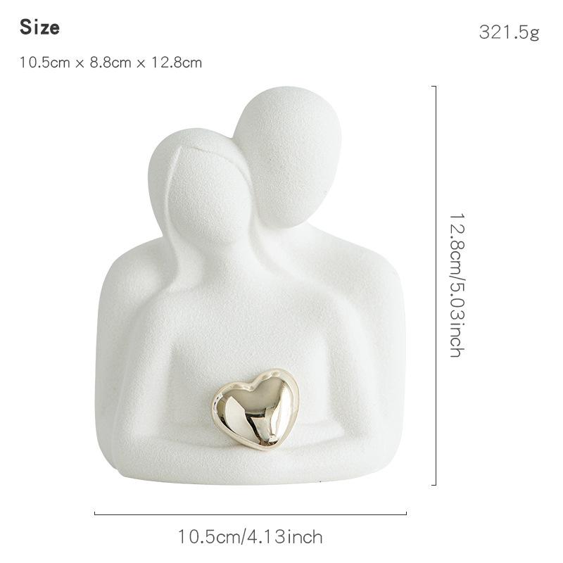 Ceramic Couple Figurine Creative Heart-shaped Human Sculpture Black and White Decorative Figure Room and Office Decoration Gift