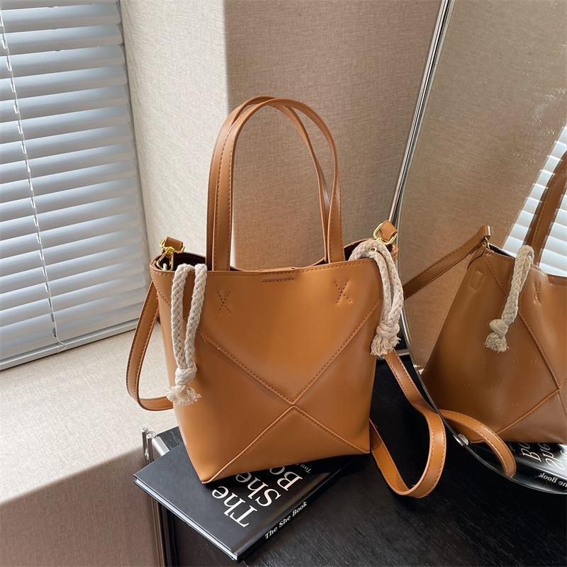 Handbag Bag Women's New Folding Bucket Bag Niche Trend Versatile Soft Leather Messenger Bag Women