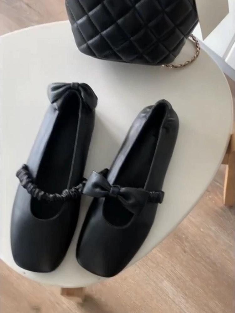

Кожаная корейская версия бант квадратный носок с Мэри Джейн одинарные туфли женские 2025 весна балетки одинарные туфли 40 чёрный