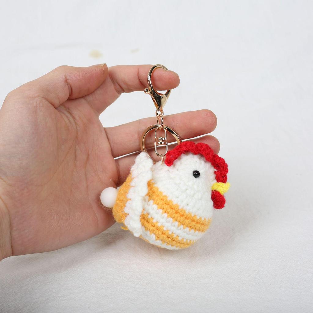 Handmade Woolen Chicken Keychain Pendant – Cute Ornament