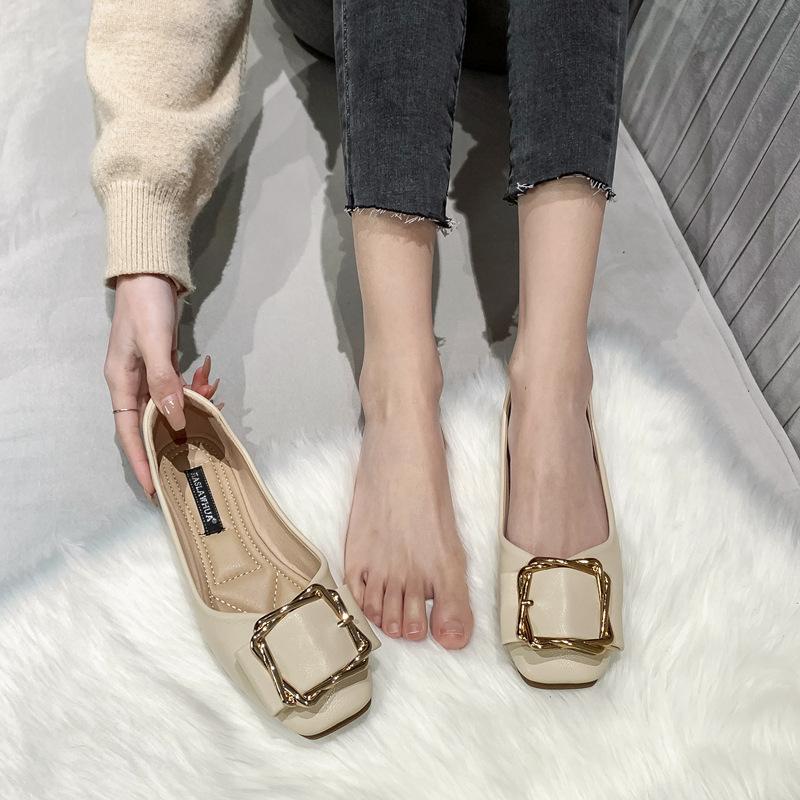 Flat Single Shoes Women's Spring and Autumn 2025 New Shallow Soft Leather Square Head 4143 Large Size Women's Shoes Soft Sole Doudou Shoes