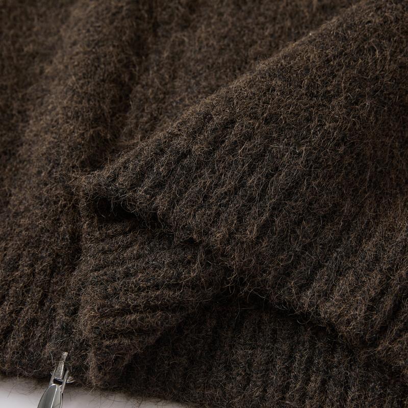 Xiangying Women's Hooded Sweater with Fur Collar