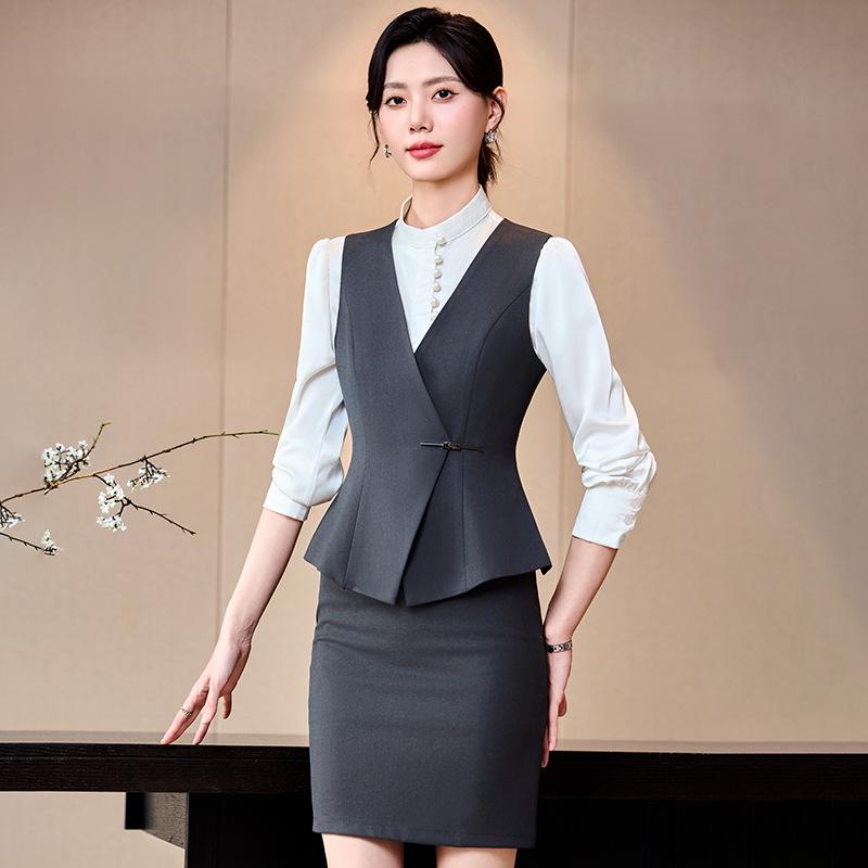 Women's Professional Uniform Set: Vest for Beauticians, Hotel Managers, Foremen, Waitstaff, and Receptionists.