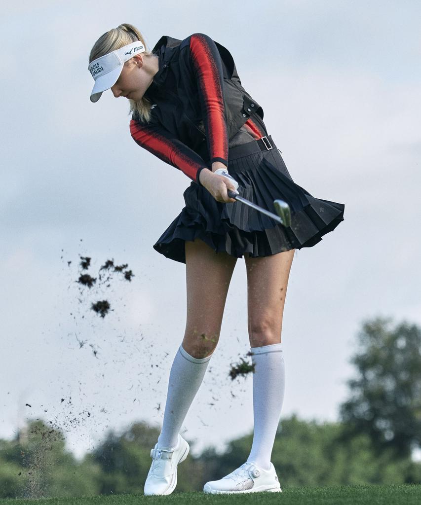 DESCENTE GOLF Acmt Women'S Asymmetrical Pleated Skirt (Dq32Wfsk9B)