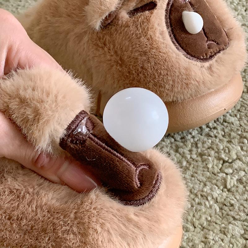 Capybara Kids’ Cozy Furry Slippers - Non-slip, Soft Sole, Indoor Warmth for Boys and Girls (Autumn/Winter).