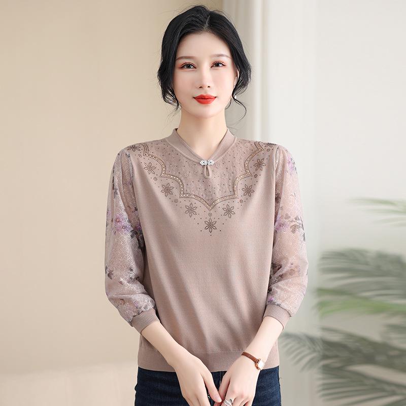 Elegant 2026 Spring/Autumn Knitted Top with Qipao Collar & Gauze Sleeves for Middle-aged and Elderly Women.