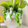 Planter Pot Frog Statue Cartoon Frog Figurine Resin Animal Sculpture Outdoor Garden Flower Pot Hugger Ornament Decoration