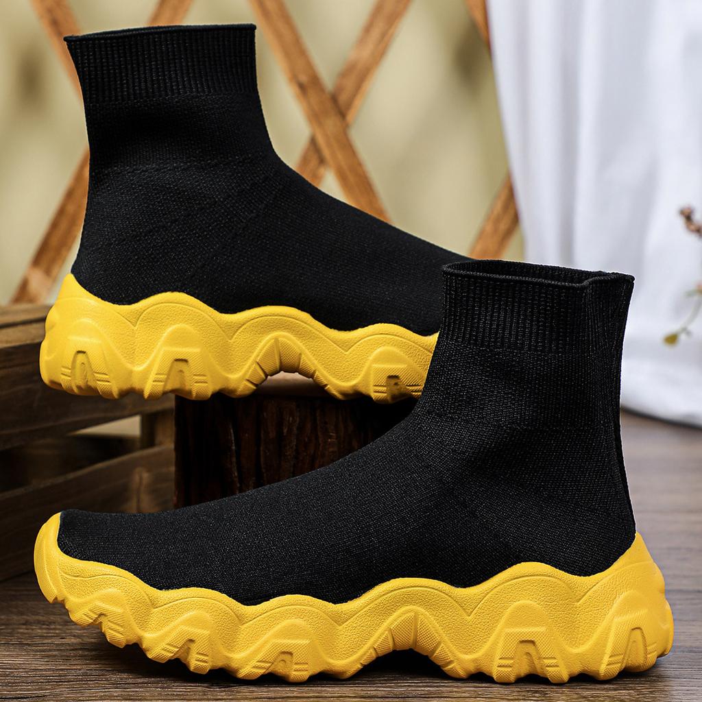 Neue atmungsaktive Socken Schuhe mit Fliegenwebung, lässige Sportschuhe, Outdoor, trendige Paarschuhe