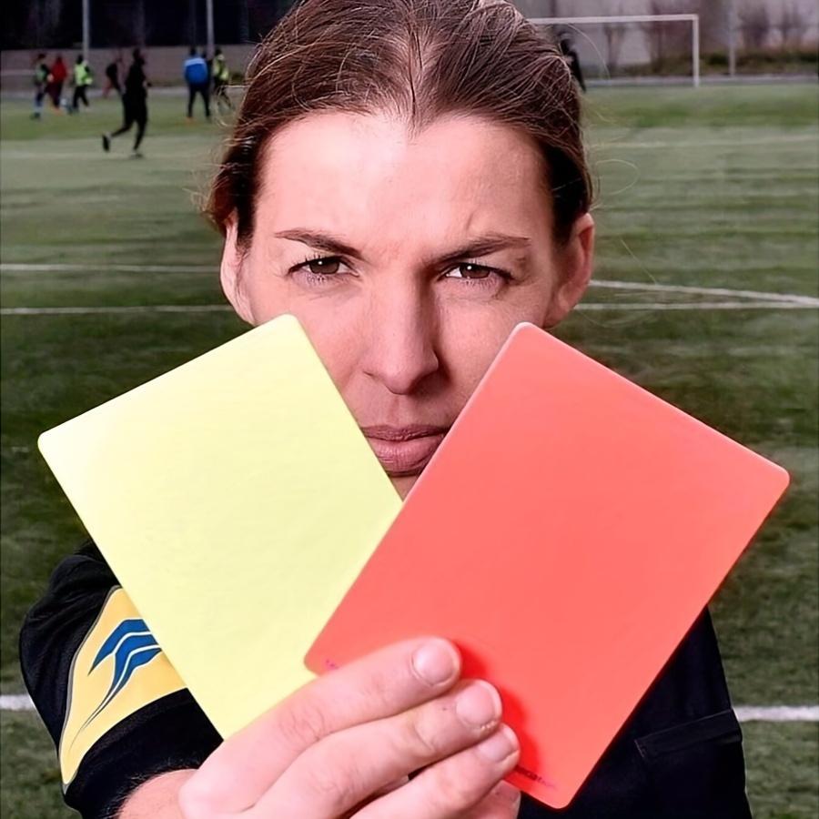 1 Sets Red Record Kit PVC Referee Wallet Portable Lightweight Soccer Football Accessories Multifunction Scorebook
