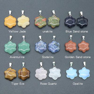 9 Stück, Elegante Blume Kristall Anhänger Halskette, Naturstein Schmuck für Damen | Boho Chic DIY Handwerk | Heilkristall Energie, Quarz Edelsteine Charms 20mm